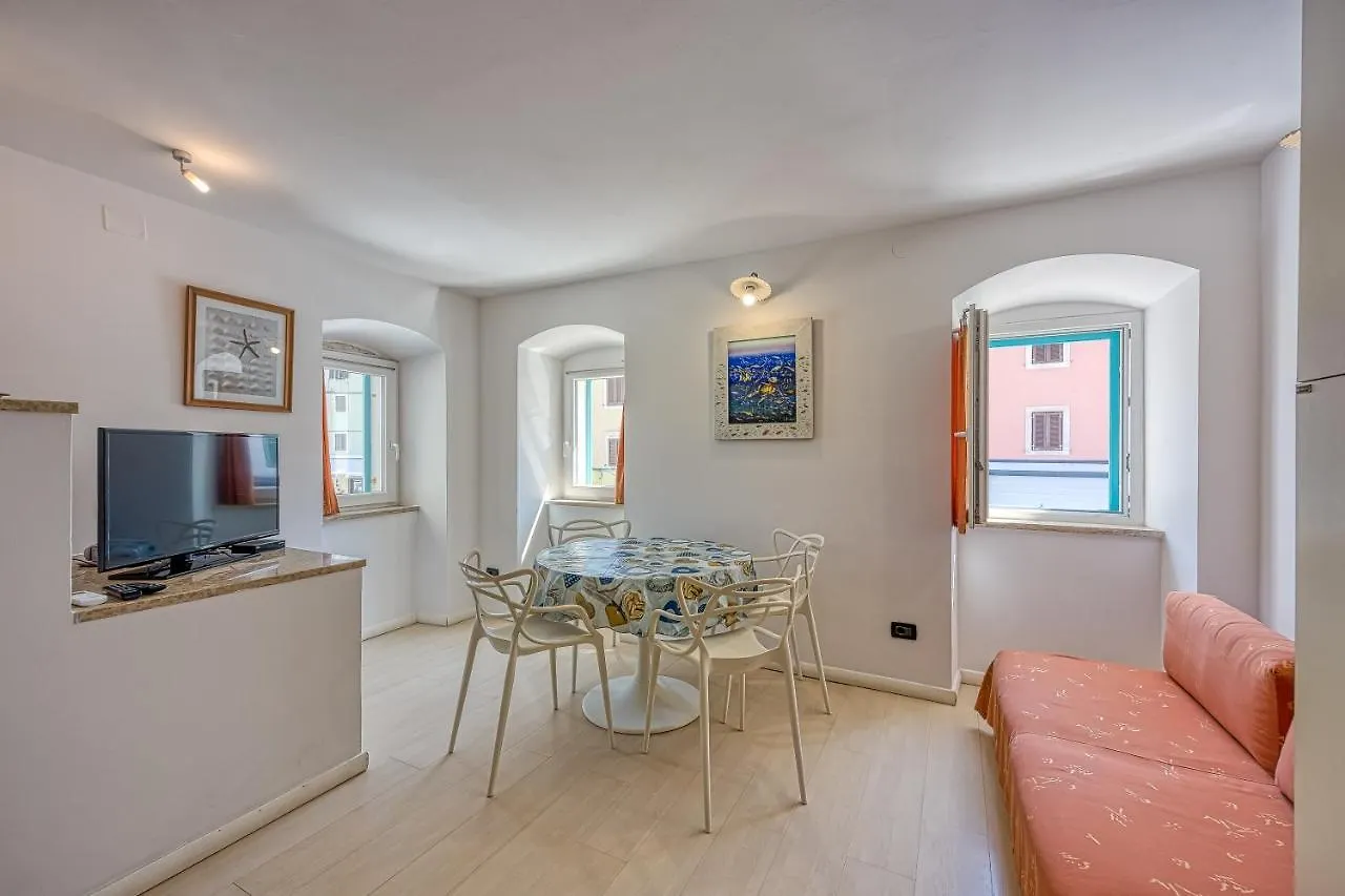 Apartment Astra 1 Veli Losinj Harbour View - Happy Rentals Croatia