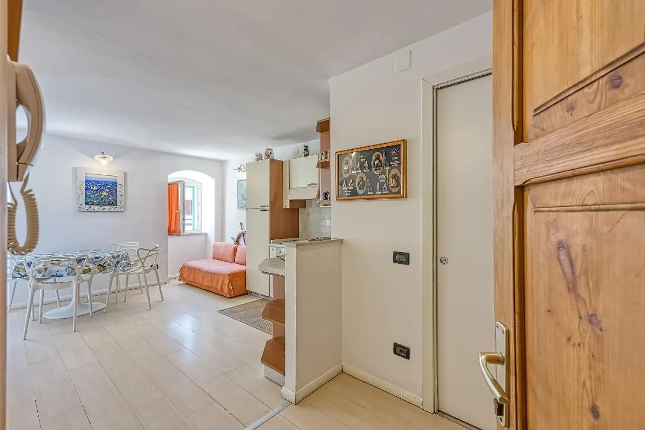 Astra 1 Veli Losinj Harbour View - Happy Rentals